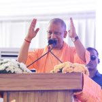 सपा-कांग्रेस पर सीएम ने साधा निशाना, बोले- इन्ही लोगों ने श्रीकृष्ण जन्माष्टमी, रामनवमी की शोभायात्रा और दुर्गा पूजा के पंडालों पर रोक लगाई थी