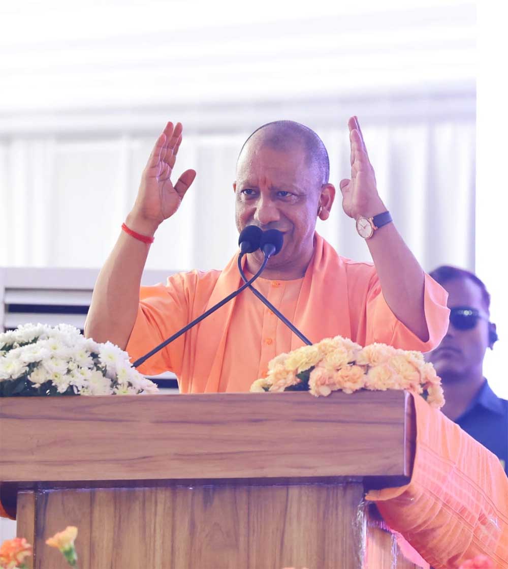 सपा-कांग्रेस पर सीएम ने साधा निशाना, बोले- इन्ही लोगों ने श्रीकृष्ण जन्माष्टमी, रामनवमी की शोभायात्रा और दुर्गा पूजा के पंडालों पर रोक लगाई थी सपा-कांग्रेस पर सीएम ने साधा निशाना, बोले- इन्ही लोगों ने श्रीकृष्ण जन्माष्टमी, रामनवमी की शोभायात्रा और दुर्गा पूजा के पंडालों पर रोक लगाई थी