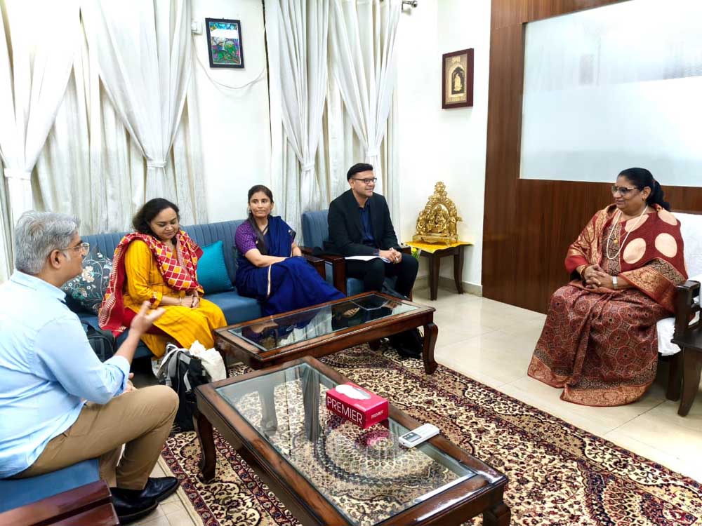 आंगनबाड़ी कार्यकर्ताओं, सहायिकाओं और माताओं को साइबर फ्रॉड व डीपफेक से बचाने के लिए दी जाएगी विशेष ट्रेनिंग