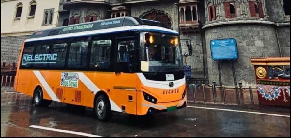जाम से मिलेगी राहत, जबलपुर की सड़कों पर 15 दिन में दौड़ेंगी 20 इलेक्ट्रिक बसें जाम से मिलेगी राहत, जबलपुर की सड़कों पर 15 दिन में दौड़ेंगी 20 इलेक्ट्रिक बसें