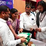 बिहान से जुड़ी स्व-सहायता समूहों की महिलाओं के जैविक उत्पाद को जनप्रतिनिधियों और नागरिकों का भरपूर समर्थन