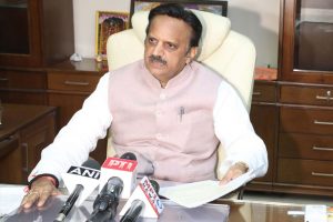 डिप्टी CM शुक्ल बोले- प्रधानमंत्री मोदी के नेतृत्व में देश की स्वास्थ्य अधोसंरचना को मिली नई रफ्तार डिप्टी CM शुक्ल बोले- प्रधानमंत्री मोदी के नेतृत्व में देश की स्वास्थ्य अधोसंरचना को मिली नई रफ्तार