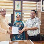 छत्तीसगढ़ स्टेट वेयरहाउसिंग कार्पोरेशन के कर्मचारियों को उपहार   निगम प्रबंधन एवं ऐक्सिस बैंक के मध्य करार
