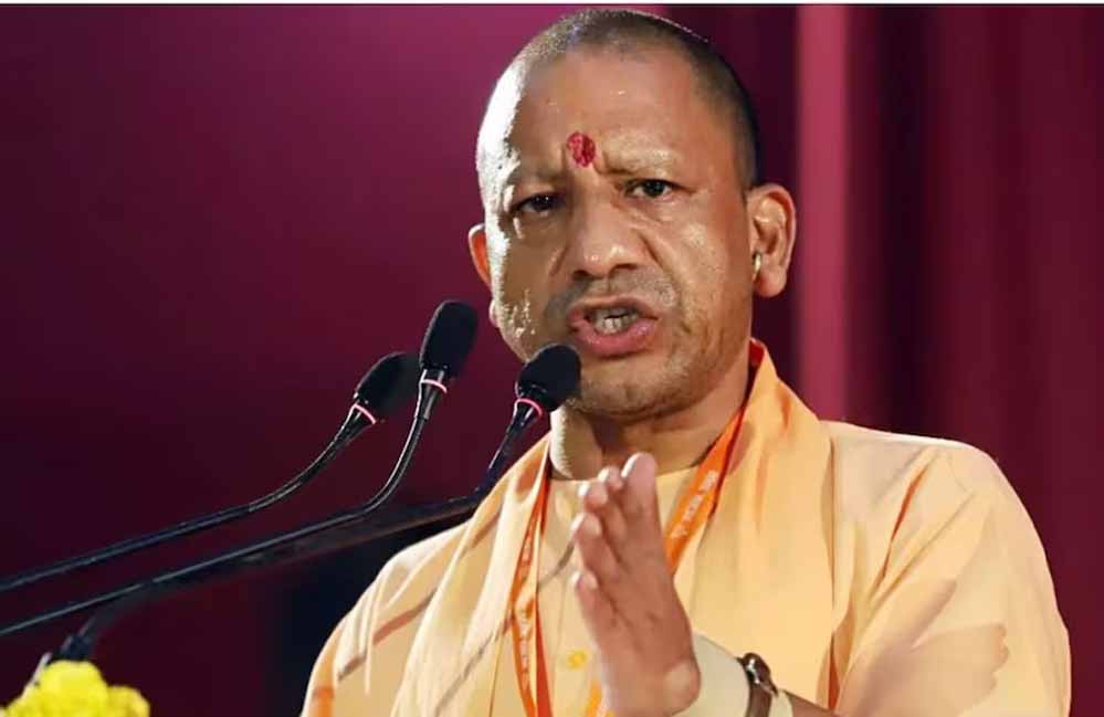 योगी सरकार के जीरो पॉवर्टी अभियान को मिली रफ्तार, 4.25 लाख परिवारों तक पहुंचीं सरकारी योजनाएं योगी सरकार के जीरो पॉवर्टी अभियान को मिली रफ्तार, 4.25 लाख परिवारों तक पहुंचीं सरकारी योजनाएं