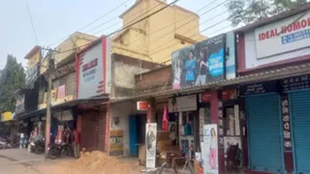 रांची अपर बाजार सर्वे में 180 दुकानों पर अनियमितता, पुनर्विकास योजना तेज हुई रांची अपर बाजार सर्वे में 180 दुकानों पर अनियमितता, पुनर्विकास योजना तेज हुई