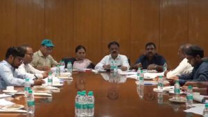 प्रतियोगी परीक्षा विवाद: छात्रों का धरना जारी, 10 अगस्त को विधानसभा घेराव का ऐलान