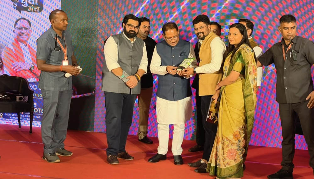 ITV नेटवर्क यूथ कॉन्क्लेव में डॉ. विकास लुनावत सम्मानित, कृषि में नवाचार के लिए मिला सम्मान