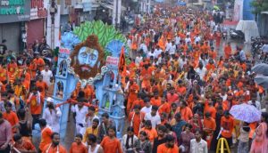 जबलपुर में संस्कार कांवड़ यात्रा की धूम, एक लाख श्रद्धालुओं के पहुंचने का अनुमान; CM के आगमन की तैयारी