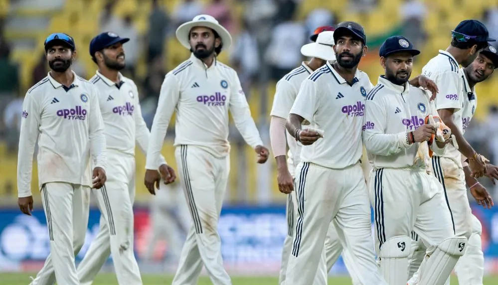 Team India Bangladesh Tour: सरकार की मंजूरी पर टिका दौरा, BCCI को हरी झंडी का इंतजार Team India Bangladesh Tour: सरकार की मंजूरी पर टिका दौरा, BCCI को हरी झंडी का इंतजार