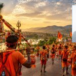 कांवड़ यात्रा सिर्फ आस्था नहीं, बड़ा कारोबार भी! जानें कैसे दौड़ता है हजारों करोड़ का बाजार कांवड़ यात्रा सिर्फ आस्था नहीं, बड़ा कारोबार भी! जानें कैसे दौड़ता है हजारों करोड़ का बाजार