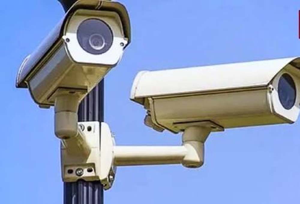 स्पीड वायलेशन डिटेक्टर कैमरों से होगी निगरानी, पहली बार तेज रफ्तार पर ₹1,000 जुर्माना स्पीड वायलेशन डिटेक्टर कैमरों से होगी निगरानी, पहली बार तेज रफ्तार पर ₹1,000 जुर्माना