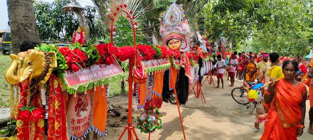 सपने से शुरू हुई 54 फीट कांवड़ यात्रा बनी बिहार की अनोखी पहचान