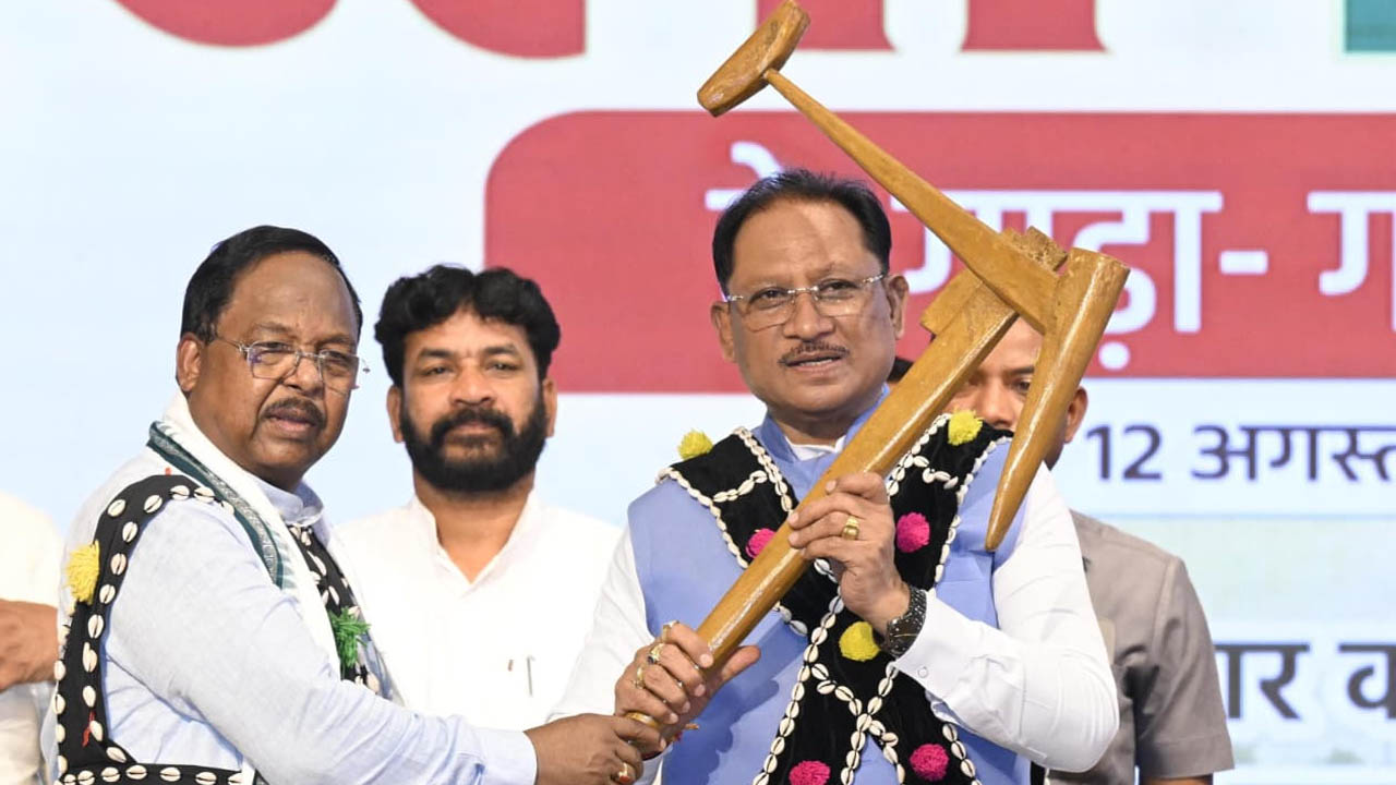 किसान प्रदेश की प्रगति की धुरी, उनकी आय बढ़ाने के लिए सरकार निरंतर कर रही काम : मुख्यमंत्री