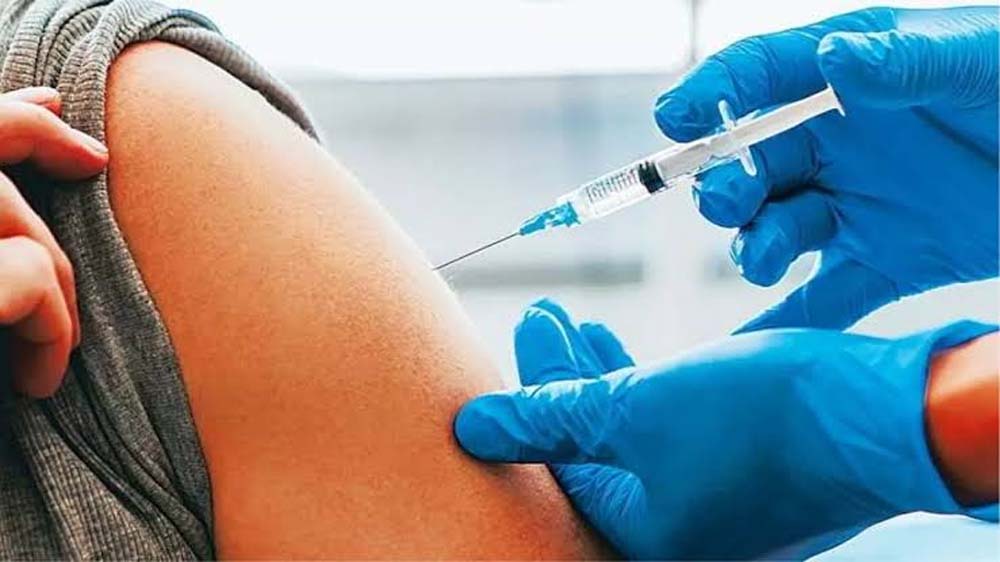 बारिश-कांवड़ यात्रा से छूटे बच्चों को मिलेगा मौका, UP में 31 अगस्त तक चलेगा टीकाकरण अभियान