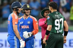 Asian Games में भारत-पाकिस्तान मुकाबले पर बड़ा ट्विस्ट, इस शर्त पर आमने-सामने आएंगी दोनों टीमें Asian Games में भारत-पाकिस्तान मुकाबले पर बड़ा ट्विस्ट, इस शर्त पर आमने-सामने आएंगी दोनों टीमें