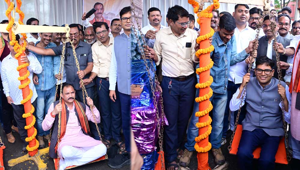 भगवान सहस्रबाहु की प्रतिमा का अनावरण, सामाजिक एकता और नई पीढ़ी के उत्थान पर मंत्रियों ने दिया जोर