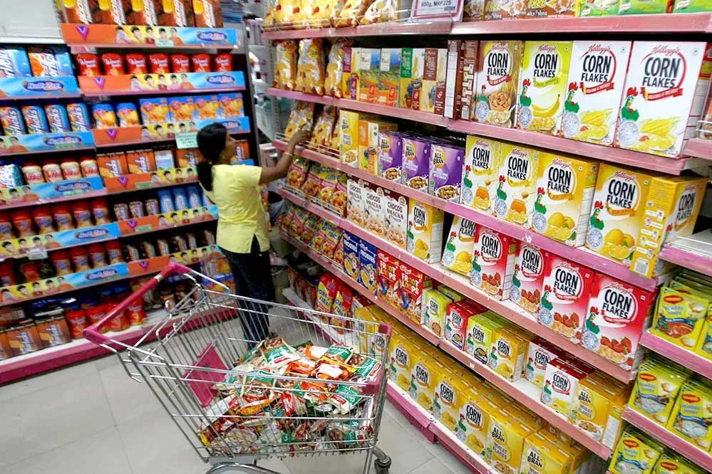 बिस्किट-नमकीन में कितना नमक और चीनी? सुप्रीम कोर्ट सख्त, FSSAI को 2 हफ्ते का अल्टीमेटम बिस्किट-नमकीन में कितना नमक और चीनी? सुप्रीम कोर्ट सख्त, FSSAI को 2 हफ्ते का अल्टीमेटम