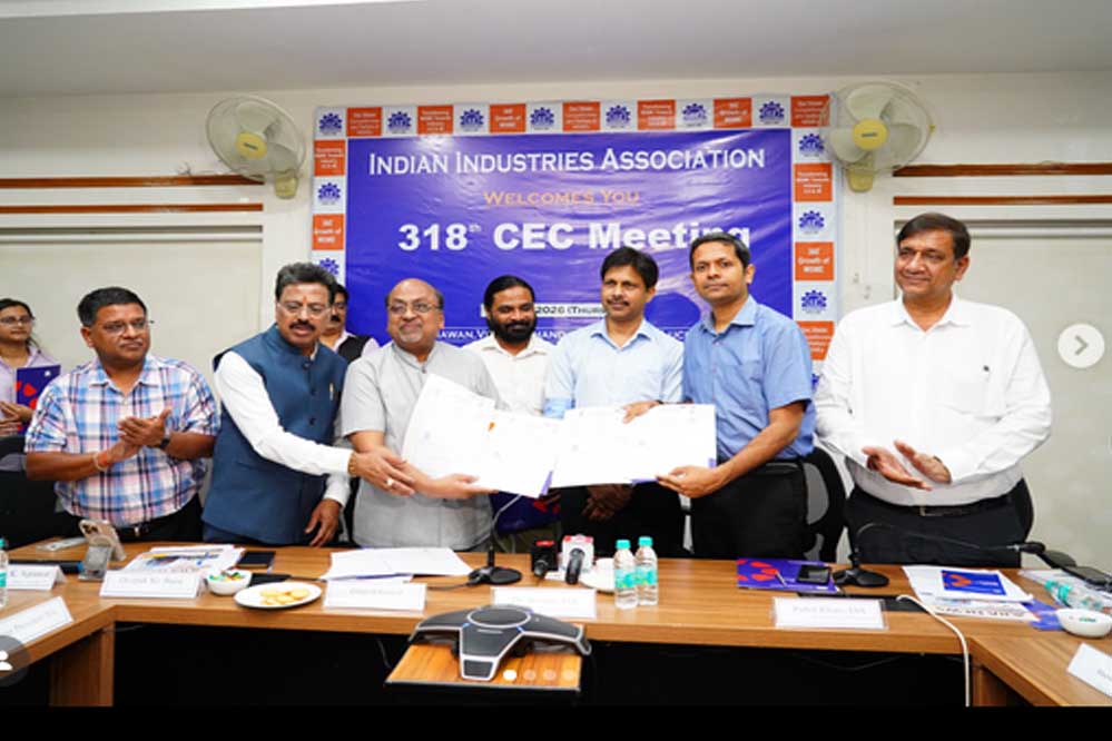 योगी सरकार की महत्वपूर्ण पहलः युवाओं को उद्योगों की मांग के अनुरूप रोजगार और अप्रेंटिसशिप से सीधे जोड़ा जाएगा