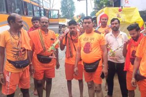 बाबा धाम के लिए बिलासपुर से श्रद्धालु हुए रवाना