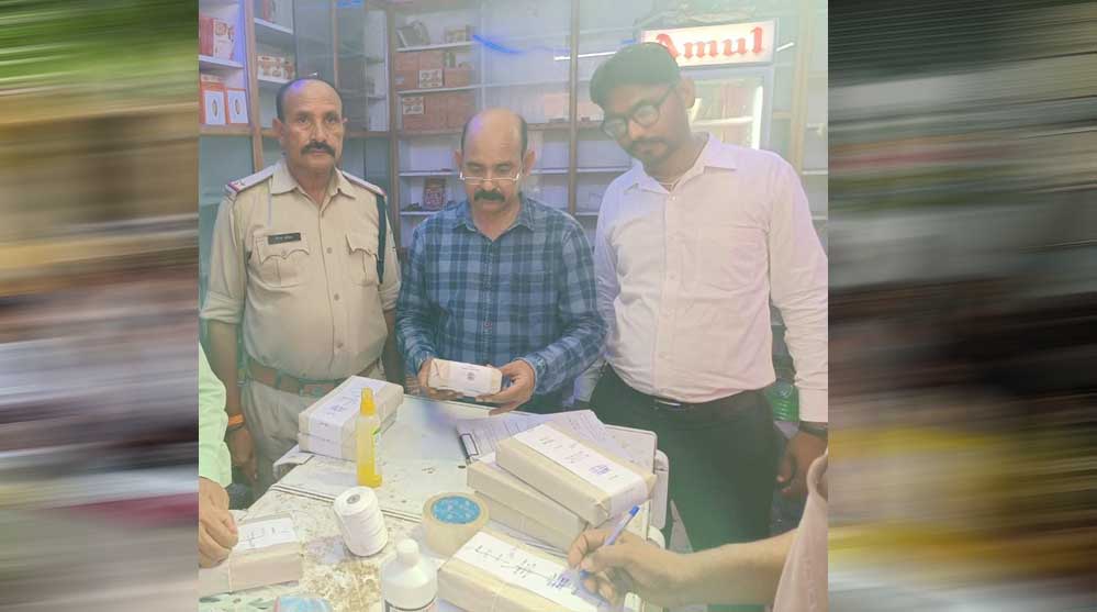 मिलावट के खिलाफ खाद्य विभाग की बड़ी कार्रवाई, पांच प्रतिष्ठानों से लिए खाद्य पदार्थों के नमूने