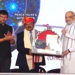 लोकमान्य तिलक अवॉर्ड से सम्मानित हुए अजीत डोभाल, अमित शाह ने पहनाई पगड़ी