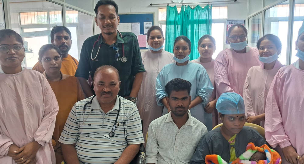 800 ग्राम के अति-कम वजनी नवजात को जिला चिकित्सालय अनूपपुर के SNCU ने दिया नया जीवन 800 ग्राम के अति-कम वजनी नवजात को जिला चिकित्सालय अनूपपुर के SNCU ने दिया नया जीवन