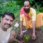 प्रदेश प्रवक्ता बालकिशन विश्वकर्मा ने आम के वृक्ष छतरपुर में लगाए