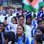रिमझिम बारिश में निकली भव्य तिरंगा यात्रा, देशभक्ति से सराबोर हुआ रायगढ़