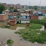 बारिश से कानपुर में बाढ़ का संकट गहराया, पांडु नदी का पानी बस्ती में घुसा; दो दर्जन गांवों पर खतरा बारिश से कानपुर में बाढ़ का संकट गहराया, पांडु नदी का पानी बस्ती में घुसा; दो दर्जन गांवों पर खतरा
