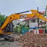 एलडीए की बड़ी कार्रवाई की तैयारी, लखनऊ में 101 अवैध बिल्डिंगें होंगी ध्वस्त एलडीए की बड़ी कार्रवाई की तैयारी, लखनऊ में 101 अवैध बिल्डिंगें होंगी ध्वस्त