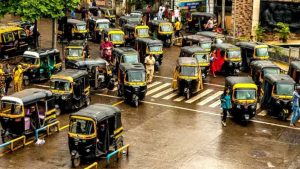 मुंबई में ऑटो-टैक्सी का संकट! मराठी टेस्ट के सवाल को बताया ‘आउट ऑफ सिलेबस’, 3 दिन की हड़ताल शुरू