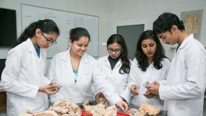 FMGE उम्मीदवारों के लिए बड़ा अपडेट: पासिंग मार्क्स में राहत देने से साफ इनकार