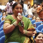 मुख्यमंत्री से संवाद में बोलीं- अब यात्रा के लिए किसी पर नहीं रहना पड़ेगा निर्भर