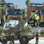 भारतीय रक्षा कंपनियों को बड़ी राहत! नए नियमों से ग्लोबल मार्केट तक पहुंच होगी आसान भारतीय रक्षा कंपनियों को बड़ी राहत! नए नियमों से ग्लोबल मार्केट तक पहुंच होगी आसान