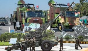 भारतीय रक्षा कंपनियों को बड़ी राहत! नए नियमों से ग्लोबल मार्केट तक पहुंच होगी आसान भारतीय रक्षा कंपनियों को बड़ी राहत! नए नियमों से ग्लोबल मार्केट तक पहुंच होगी आसान