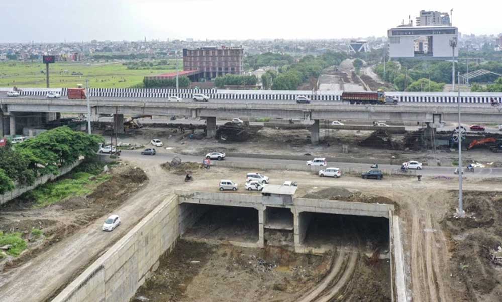 MR-10 फ्लाईओवर पर अंतिम काम बाकी, मांगलिया से बिचौली की ओर जल्द शुरू होगा पूरा यातायात MR-10 फ्लाईओवर पर अंतिम काम बाकी, मांगलिया से बिचौली की ओर जल्द शुरू होगा पूरा यातायात