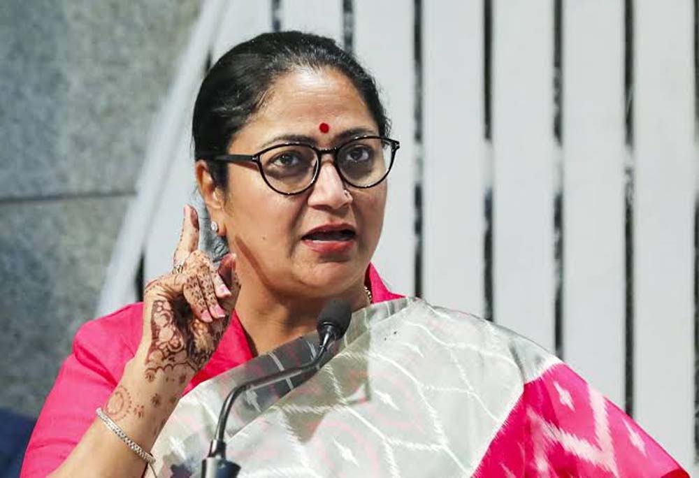 अकेलापन होगा दूर, दिल्ली में खुलेंगे ‘वयो आनंद’ केंद्र; 200 बुजुर्गों की सदस्यता अनिवार्य