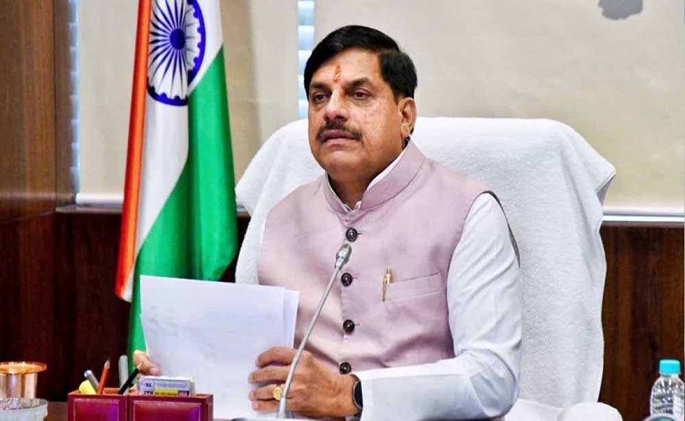सीधे फील्ड में पहुंचकर लोगों की समस्याएं सुन रहे CM मोहन यादव, जन विश्वास अभियान के तहत होगी समीक्षा