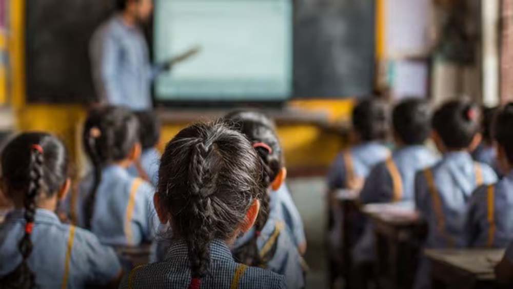 कोचिंग कारोबार में बिहार देश में तीसरे नंबर पर, 49% महिलाएं भी जुड़ीं कोचिंग कारोबार में बिहार देश में तीसरे नंबर पर, 49% महिलाएं भी जुड़ीं