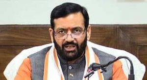 ‘अखरोट तोड़ने के लिए भारी हथौड़ा’, विदेश यात्रा पर रोक को हाईकोर्ट ने बताया मनमाना