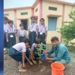 प्रदेश सचिव राजेंद्र सोलंकी ने एक वृक्ष स्कूल प्रांगण में लगाया प्रदेश सचिव राजेंद्र सोलंकी ने एक वृक्ष स्कूल प्रांगण में लगाया