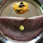 सफेद डोसा खाकर हो गए हैं बोर? घर पर बनाएं ब्लैक डोसा, जानें आसान रेसिपी