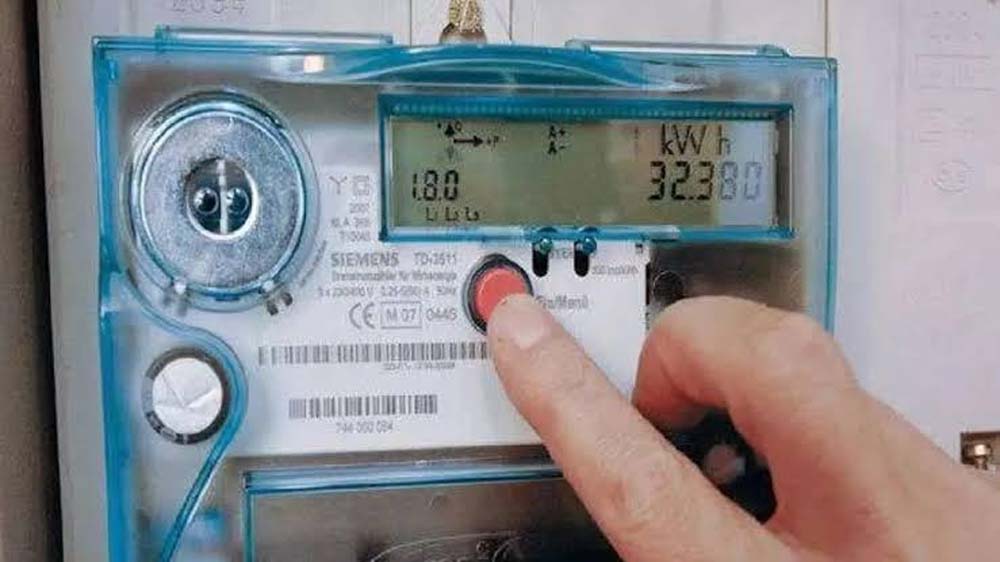 स्मार्ट मीटर से पकड़ी जा रही बिजली चोरी, बिहार में 10 अरब डाटा प्वाइंट्स जमा स्मार्ट मीटर से पकड़ी जा रही बिजली चोरी, बिहार में 10 अरब डाटा प्वाइंट्स जमा