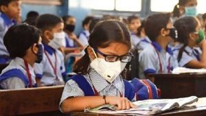 यूपी के स्कूलों में अब ‘कैच-अप’ पढ़ाई, बेसलाइन-एंडलाइन टेस्ट से मापा जाएगा बच्चों का सीखने का स्तर