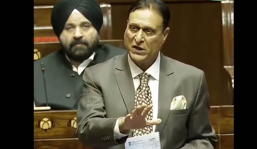 PoK पर नेशनल कॉन्फ्रेंस सांसद के बयान से मचा बवाल, राजनीतिक गलियारों में तेज हुई बहस PoK पर नेशनल कॉन्फ्रेंस सांसद के बयान से मचा बवाल, राजनीतिक गलियारों में तेज हुई बहस
