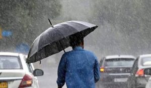 Weather Alert: यूपी सहित 8 राज्यों में भारी बारिश और तेज हवा का खतरा, IMD ने जारी किया अलर्ट