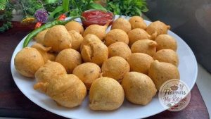 बारिश में चाय के साथ बनाएं क्रिस्पी आलू-मेथी बटाटा वड़ा, स्वाद होगा लाजवाब