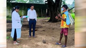 बीमारी रोकने की ताक़त आपके पास, संदिग्ध मामलों की सूचना सीधे सरकार तक पहुंचाएं बीमारी रोकने की ताक़त आपके पास, संदिग्ध मामलों की सूचना सीधे सरकार तक पहुंचाएं