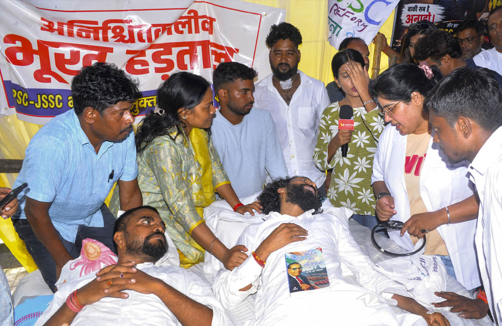 Jharkhand Protest: छात्रों ने रखीं नई शर्तें, मुख्यमंत्री से सीधी वार्ता और मीडिया की मौजूदगी की मांग