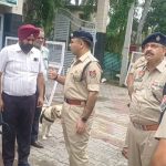 Punjab News: गुरदासपुर के 2 प्राइवेट स्कूलों को बम धमकी, ई-मेल के बाद सुरक्षा बढ़ी; जांच शुरू Punjab News: गुरदासपुर के 2 प्राइवेट स्कूलों को बम धमकी, ई-मेल के बाद सुरक्षा बढ़ी; जांच शुरू